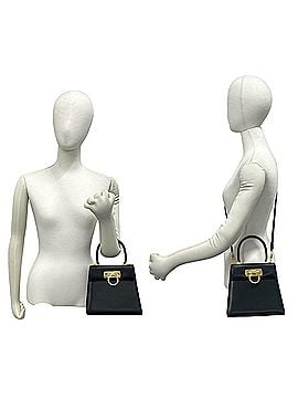 Salvatore Ferragamo Salvatore Ferragamo Gancini Hardware Leather 2-way Shoulder Bag/Handbag Black 25629 (view 2)