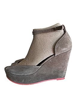 bc Wedges (view 1)