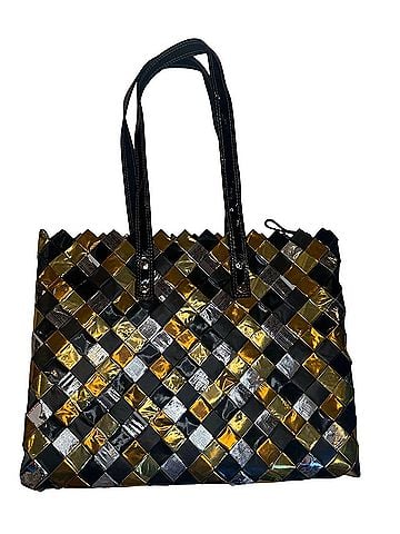 Nahui Ollin Tote (view 2)