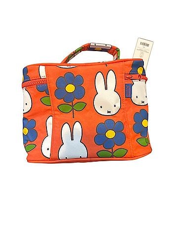 Baggu Makeup Bag (view 2)