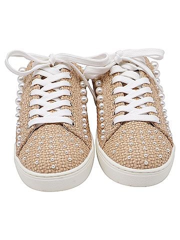 Stuart Weitzman Stuart Weitzman Goldie Mules in Beige Raffia (view 2)