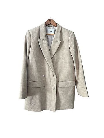 Aritzia Cherelle Blazer (view 1)