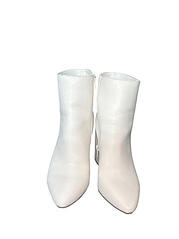 Sugar Sgr-Evvie Ankle Boots (view 1)