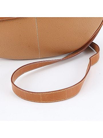 Gucci Gucci Old 001 58 1052 Leather Shoulder Bag Crossbody for Women (view 2)