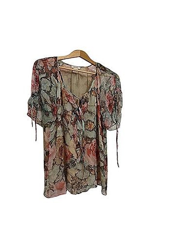 Sundance Short Sleeve Blouse (view 1)