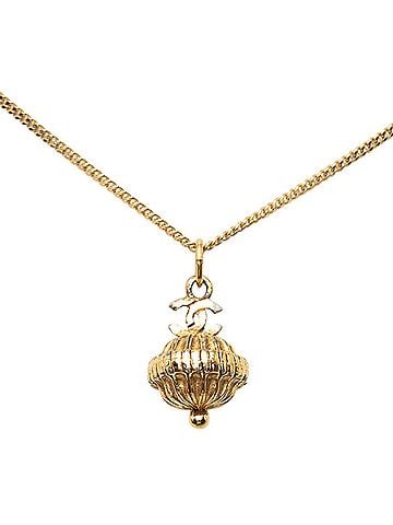 Chanel Chanel Coco Mark Vintage Chain Pendant Necklace, Gold Plated, Women's. (view 1)