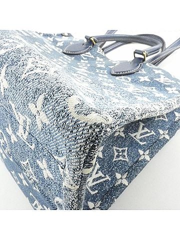 Louis Vuitton Louis Vuitton Monogram Jacquard Denim OnTheGo MM M59608 Handbag (view 2)