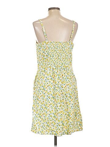 Old Navy Casual Dress (view 2)