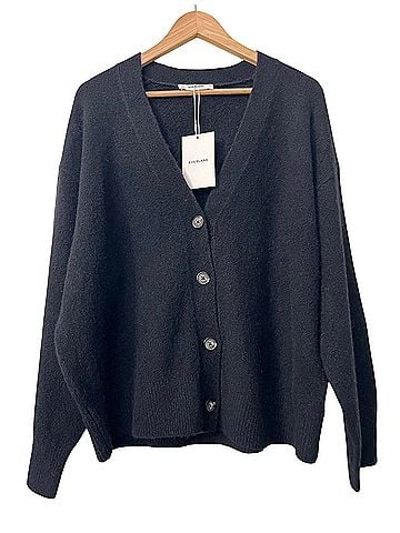 Everlane THE COCOON PLUSH COTTON Black Wool Cardigan (view 1)