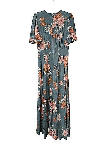 Petal and Pup floral Casual Dress (view 2)