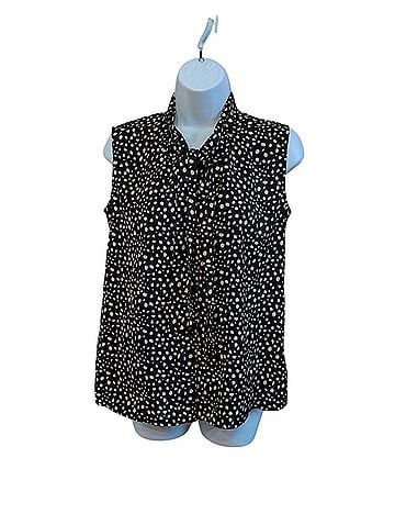 Uniqlo Sleeveless Blouse (view 1)
