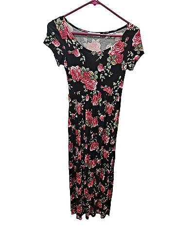 Chris & Carol Casual Dress (view 1)