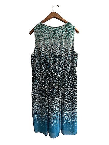 Ann Taylor Casual Dress (view 2)