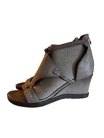 Miz Mooz Bonita Wedges (view 1)