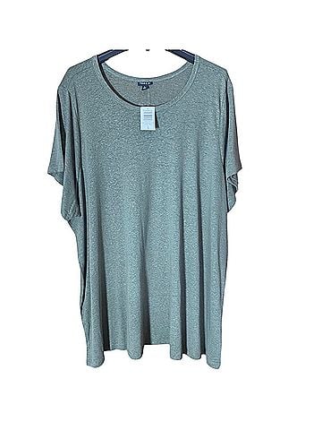 Torrid Short Sleeve T-Shirt (view 1)