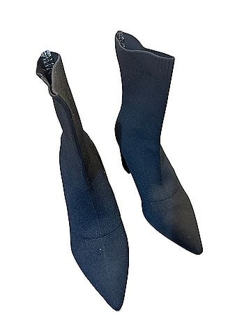 Vivaia Ankle Boots (view 1)