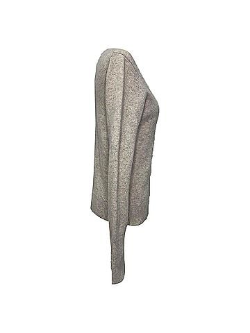 Joseph Joseph Knitted Crewneck Sweater in Grey Cashmere (view 2)