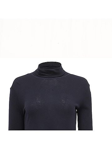 Totême Totême Turtle Neck Pullover Sweater in Navy Blue Viscose (view 2)
