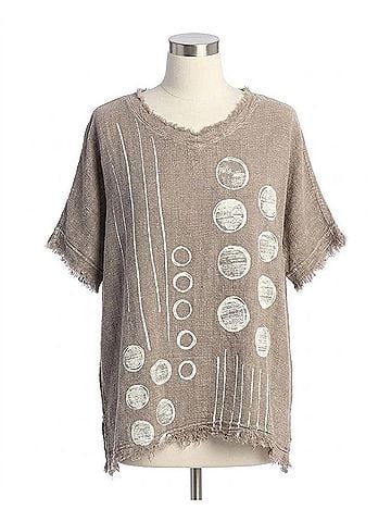 Jess & Jane Dot N Line Cotton Gauze Top in Mineral Washed Grey (view 1)
