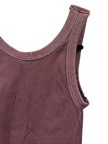 Nikibiki Tank Top (view 2)