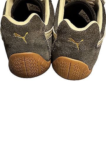 Puma Sneakers (view 2)