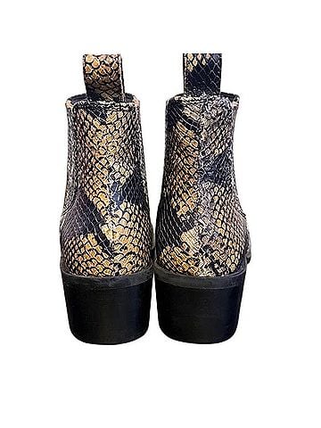 Crown Vintage Boots (view 2)