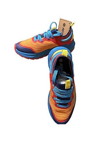 Hi-Tec Desert Bay Low Sneakers (view 1)