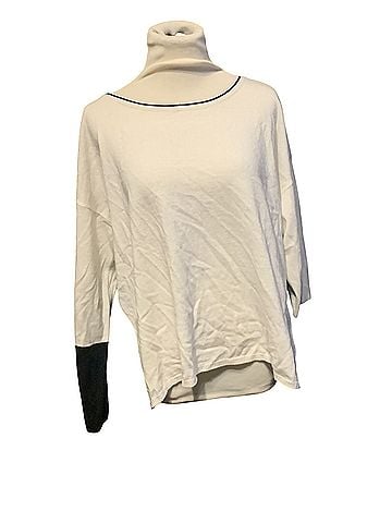 Soho Long Sleeve Top (view 1)