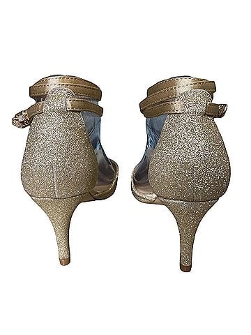 Journee Collection Luela Heels (view 2)