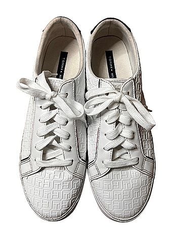 Tommy Hilfiger Sneakers (view 1)