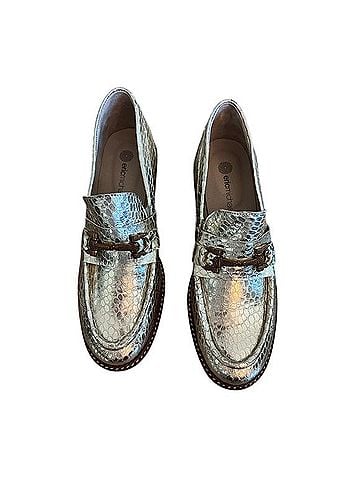 Eric Michael Flats (view 1)