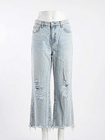 SNEAK PEEK Women's Cropped Jean in Blue (view 2)