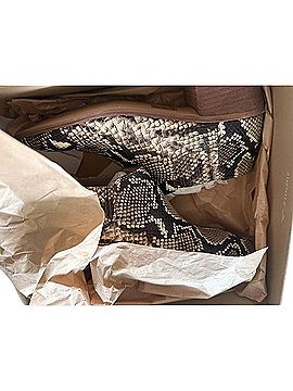 Madewell Low Chelsea Heels (view 2)