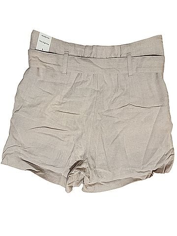 Abercrombie & Fitch Dressy Shorts (view 2)