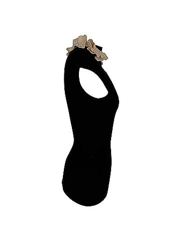 Alexander McQueen Alexander Mcqueen Ruffled Collar Sleeveless Top in Black Wool (view 2)