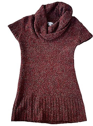 Xhilaration Pullover Sweater (view 1)