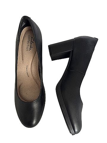 Clarks Women’s Bayla Skip Pump Heels (view 2)
