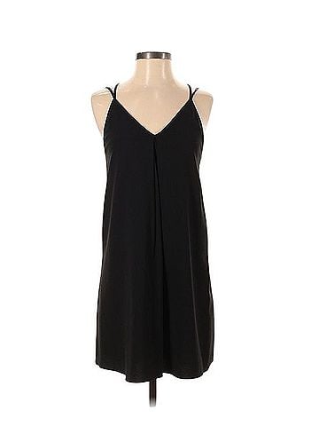 Alice + Olivia Casual Dress (view 1)
