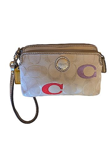 Coach poppy Wristlet (view 1)