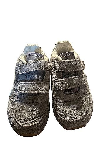 Puma Sneakers (view 1)
