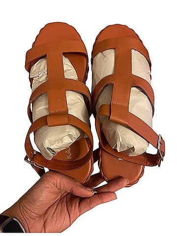 Kaanas Sandals (view 1)