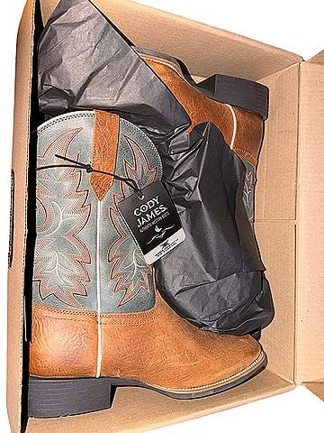 Cody James Boots (view 2)