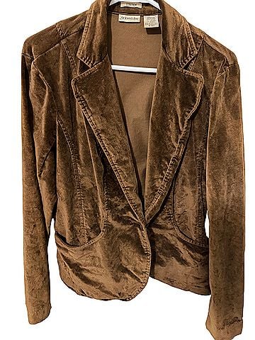 Apt. 9 Blazer (view 1)