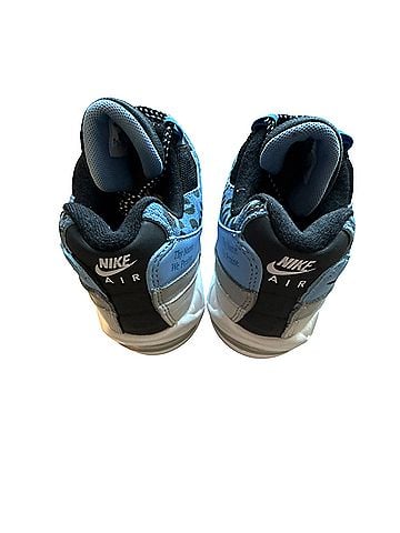 Nike Sneakers (view 2)