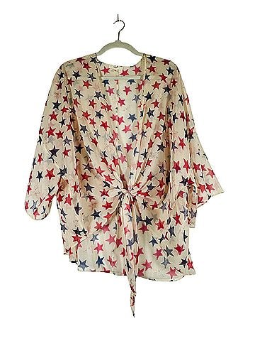 Easel Kimono (view 1)