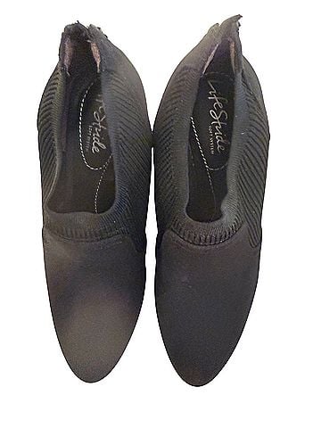 Life Stride gia Heels (view 1)