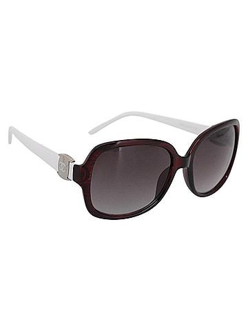 Chanel Logo Cc Plastic White Plastic Sunglasse Accessory (view 1)