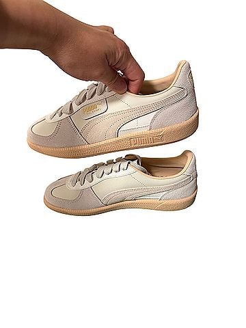 Puma Sneakers (view 2)