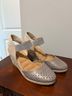 Me Too Gray Tan Wedges Size 8 - photo 4