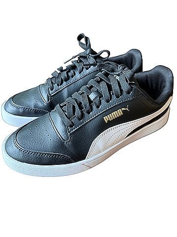 Puma Sneakers (view 1)